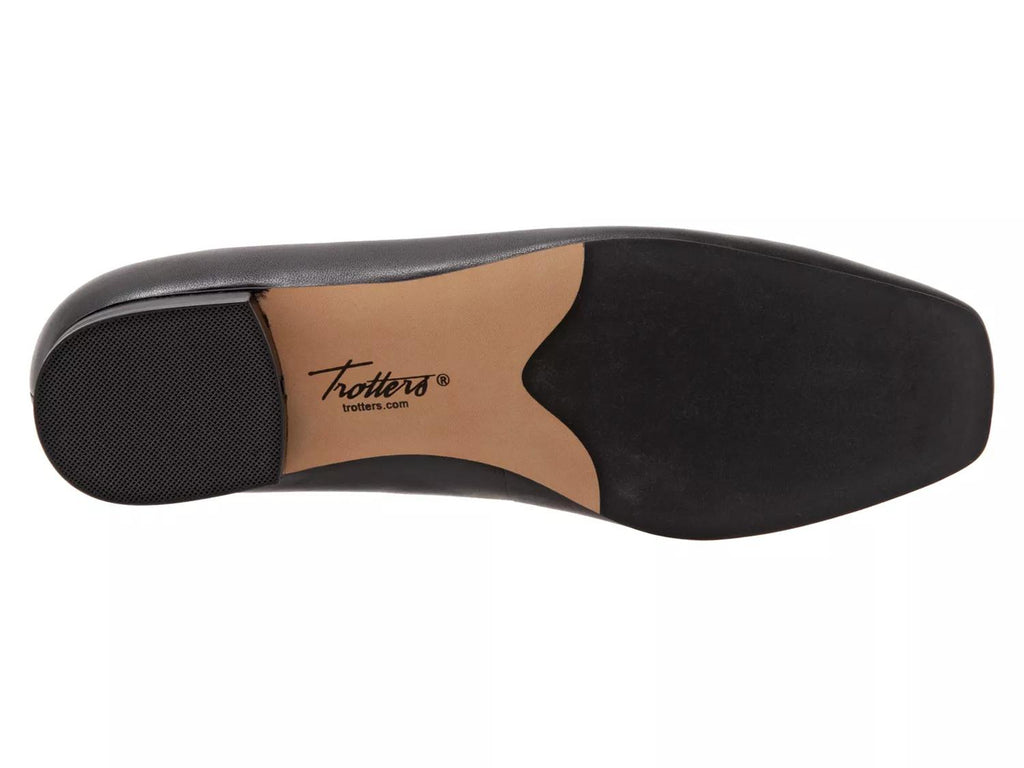 Trotters Honor Flat