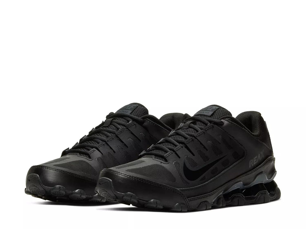 Nike Reax 8 TR Sneaker - Men's