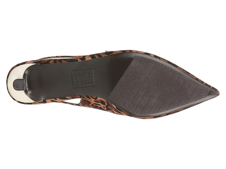 Naturalizer Grayson Pump