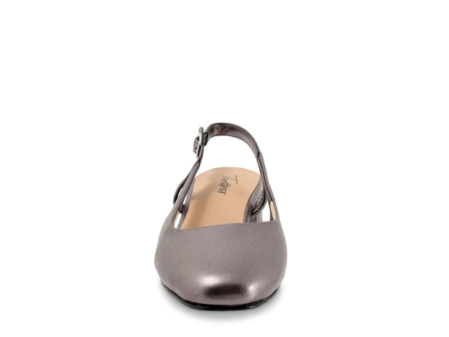Trotters Dottie Pump