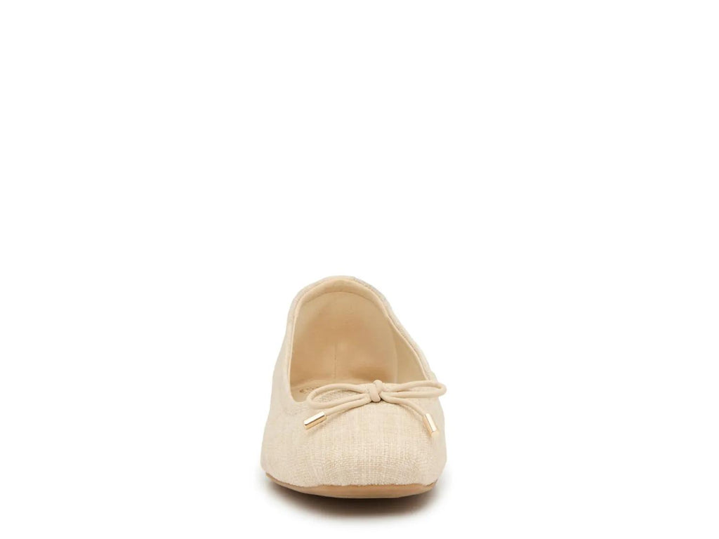 Vince Camuto Vinlyn Ballet Flat