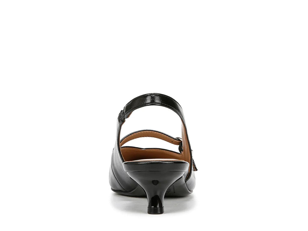 Naturalizer Grayson Pump