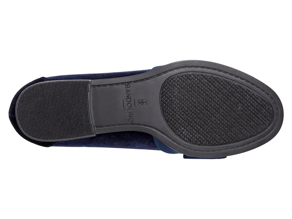 Bandolino Lindio Loafer