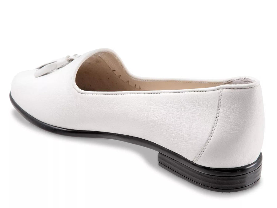 Trotters Liz Loafer