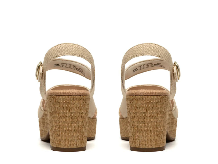 Clarks Nerisa Twist Platform Sandal
