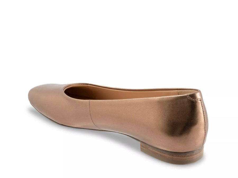 Trotters Honor Flat