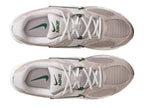 Nike V5 RNR Sneaker - Men's