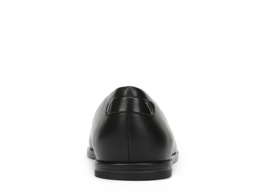 Franco Sarto Tesia Flat