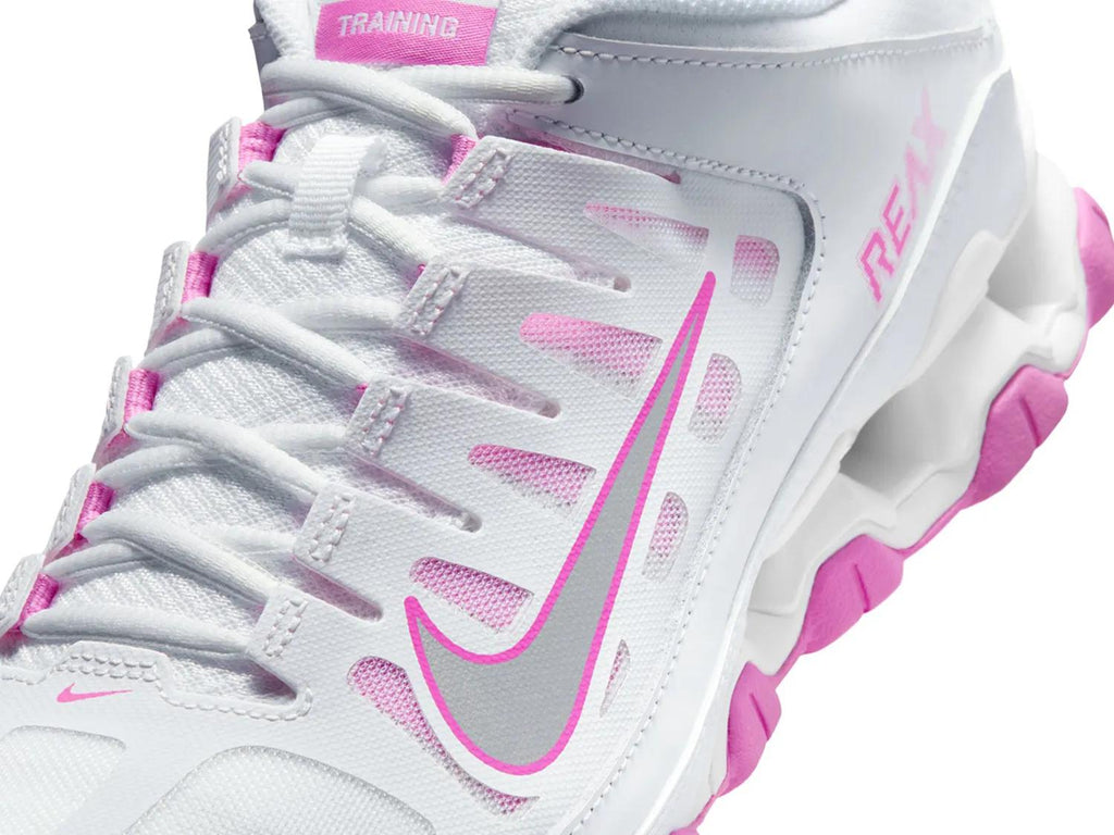 Nike Reax 8 TR Sneaker - Women's