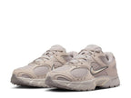 Nike V5 RNR Sneaker - Men's