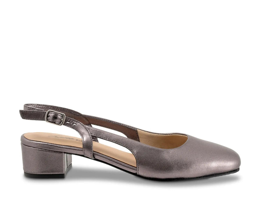 Trotters Dottie Pump