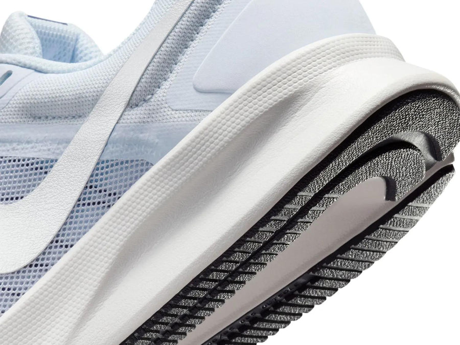 Nike Run Swift 3 Running Shoe - Women's