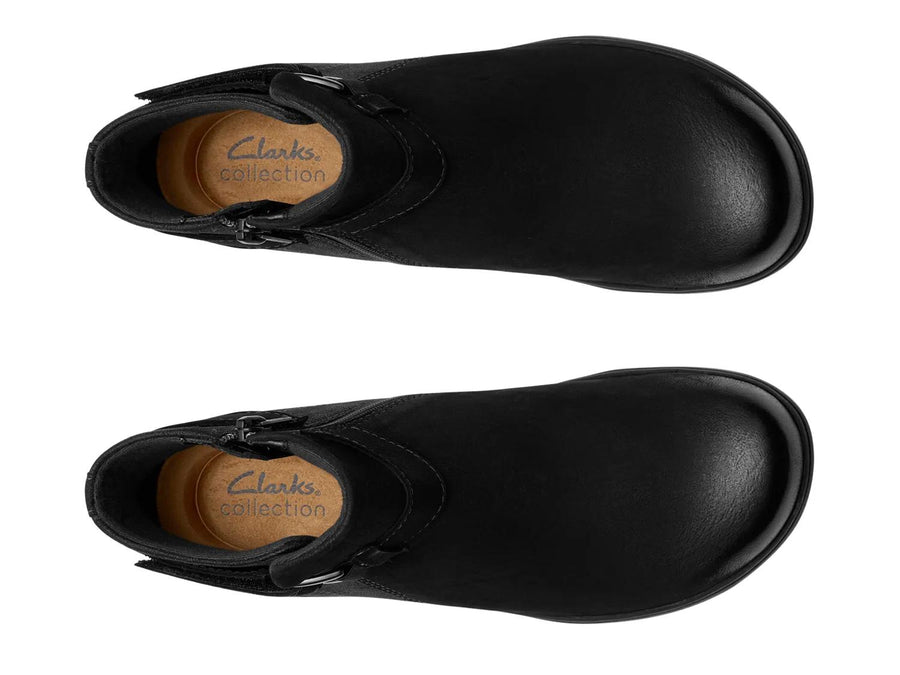 Clarks Carleigh Drift Bootie - Women's