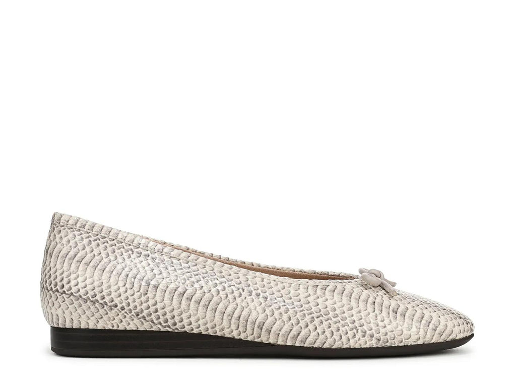 Vionic Larissa Ballet Flat