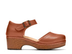 Clarks Paizlee Leah Platform Clog - Women's