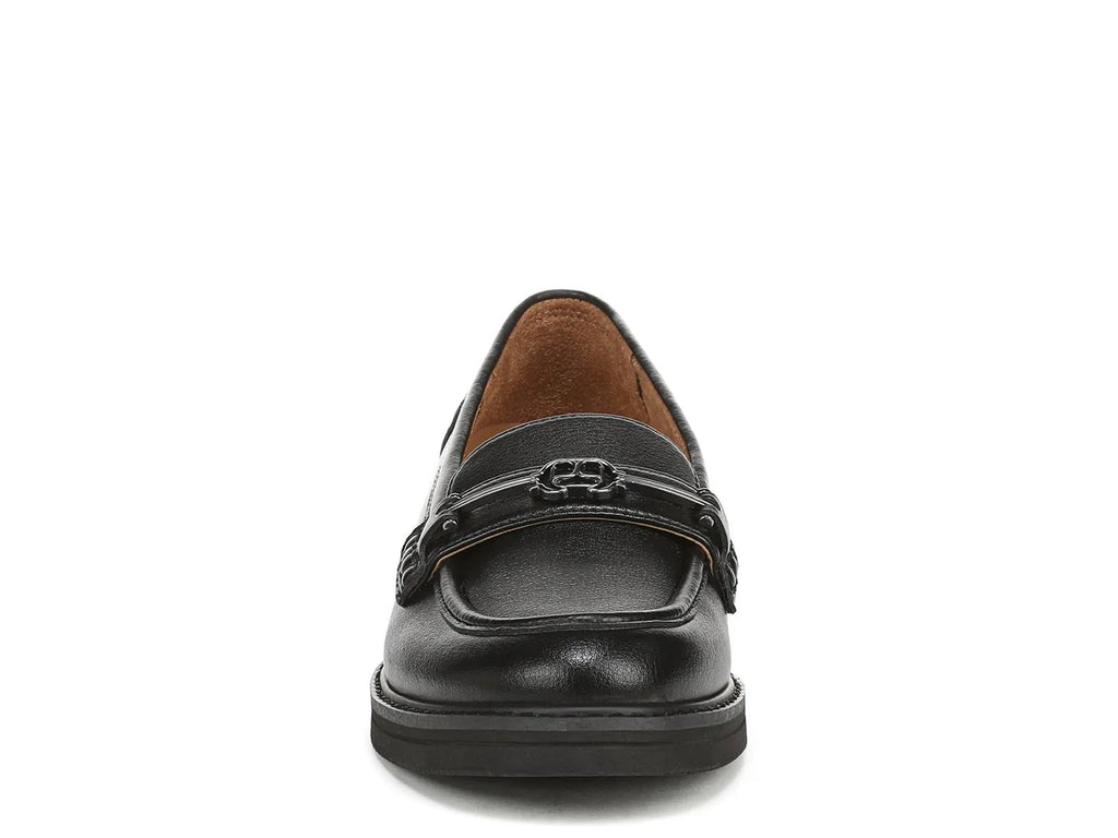 Naturalizer Pryce Loafer