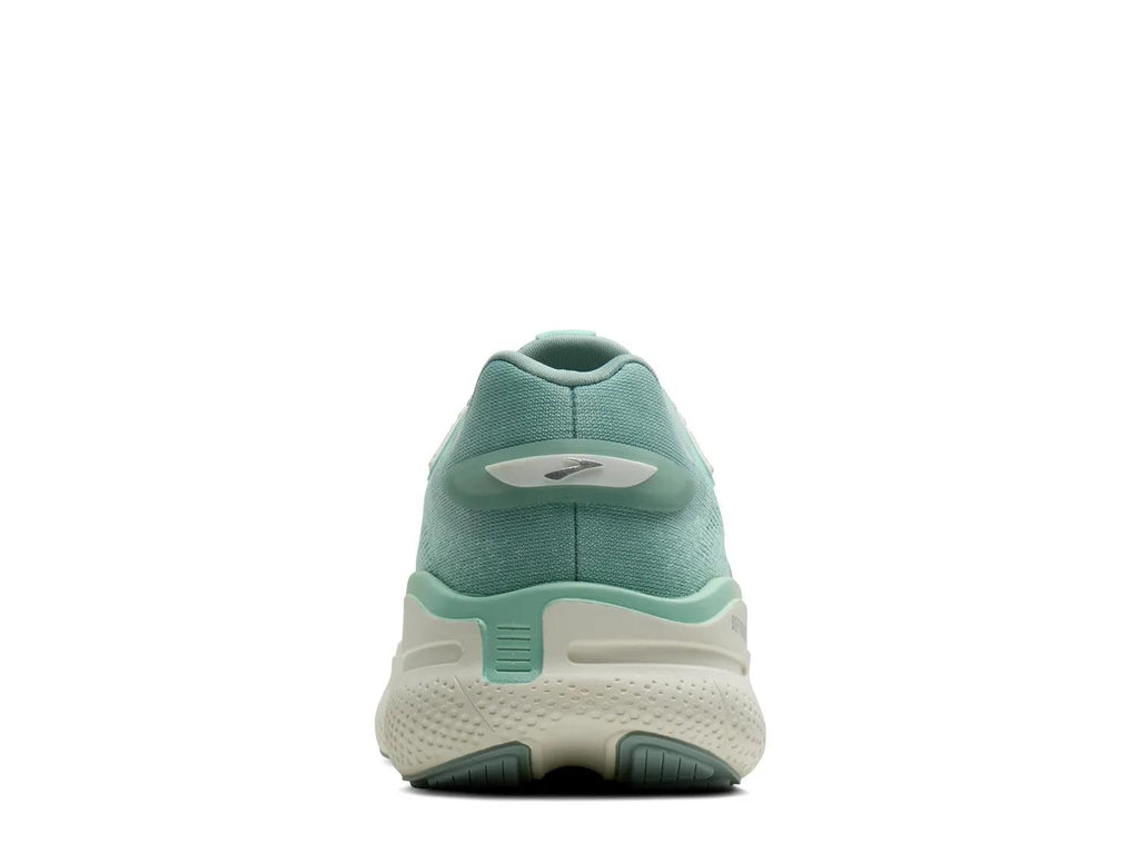 Brooks Defyance Max Running Shoe - Women's