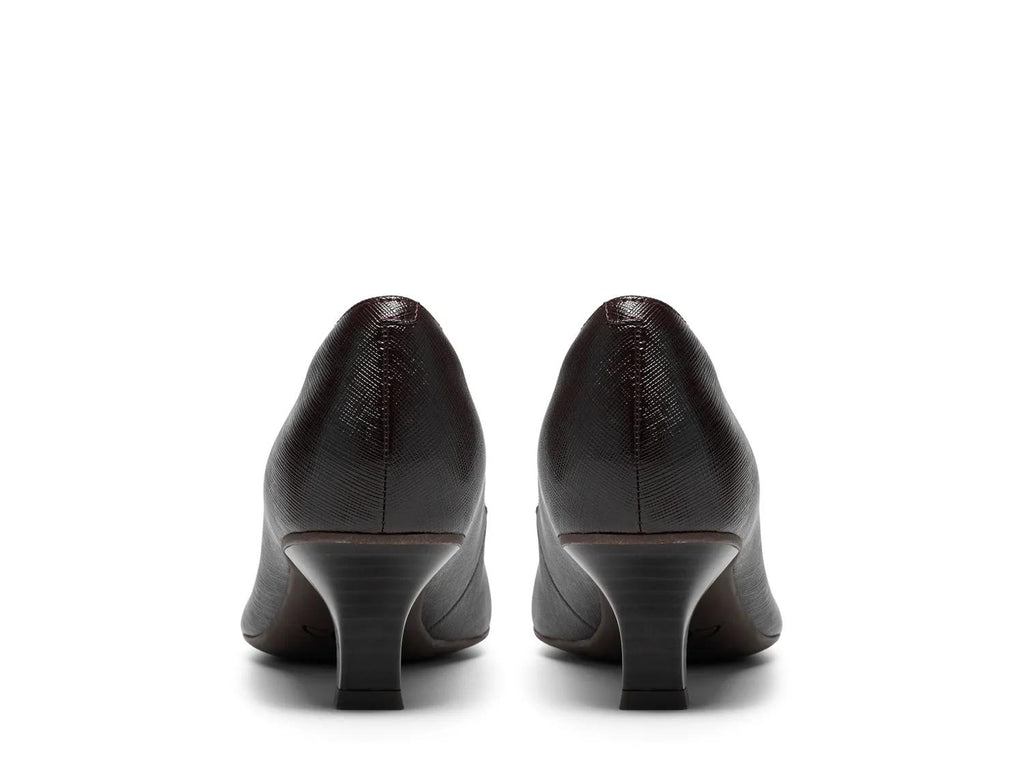Clarks Kepley Vine Pump - Women's