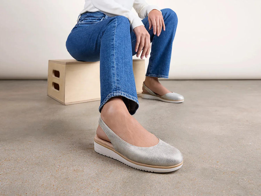 Soul Naturalizer Idea Wedge Slip-On