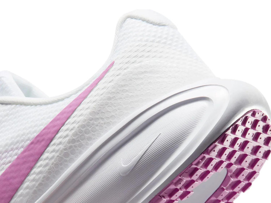 Nike Revolution 8 Running Shoe - Women's