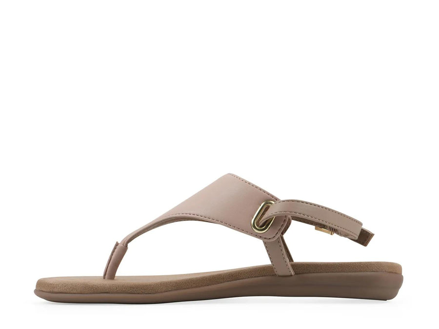 White Mountain Lifted Sandal