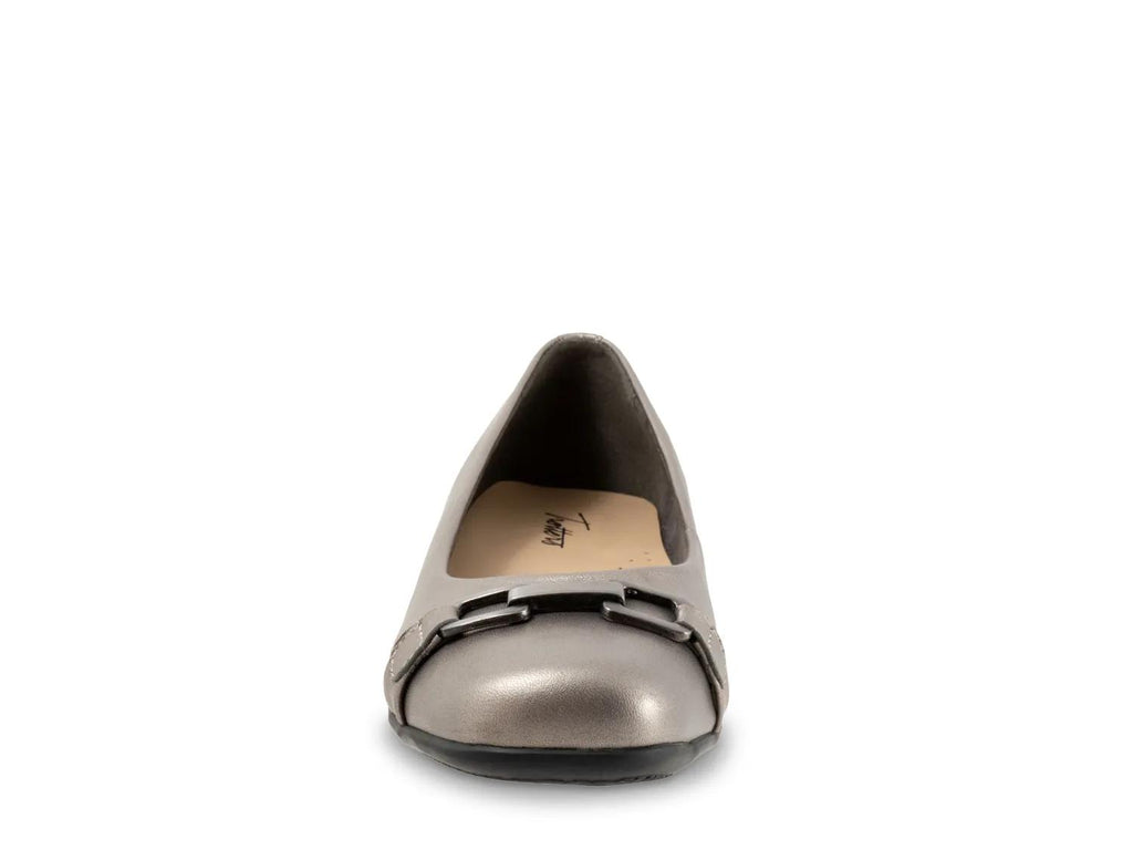 Trotters Sadie Flat