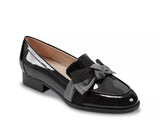 Bandolino Lindio Loafer