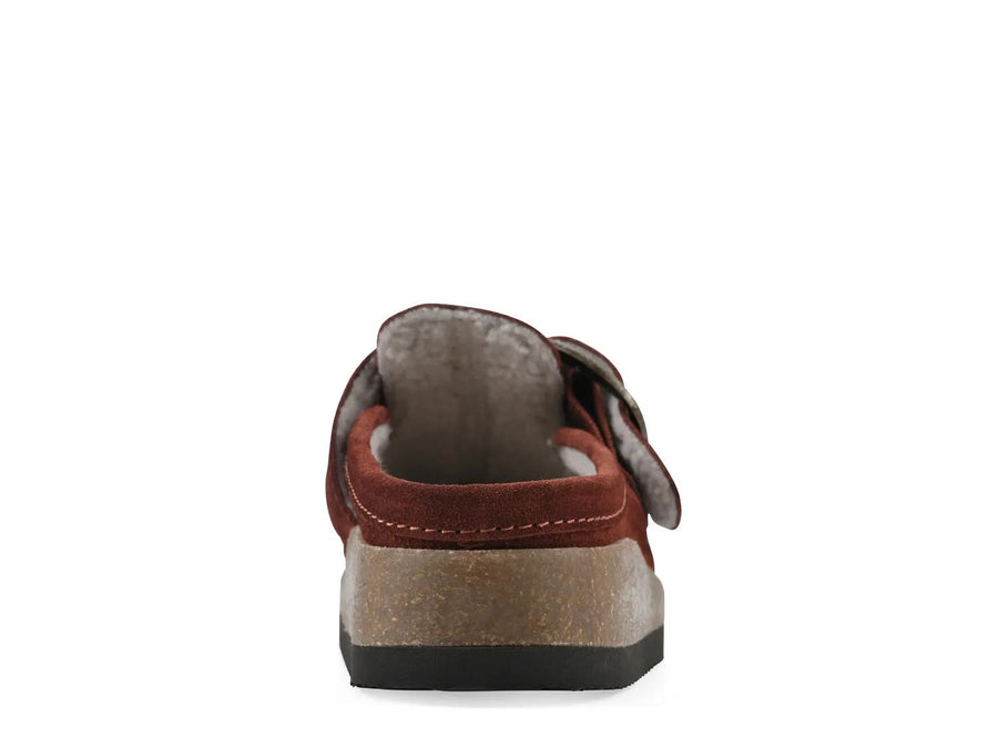 White Mountain Bueno Clog