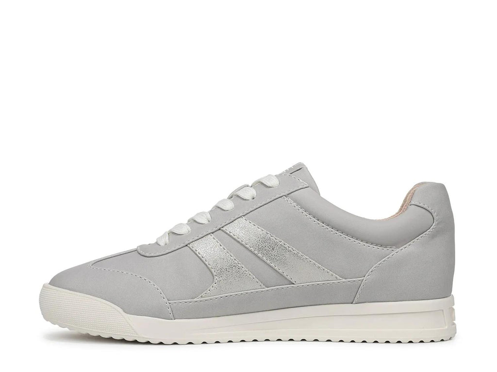Naturalizer Garnet Sneaker
