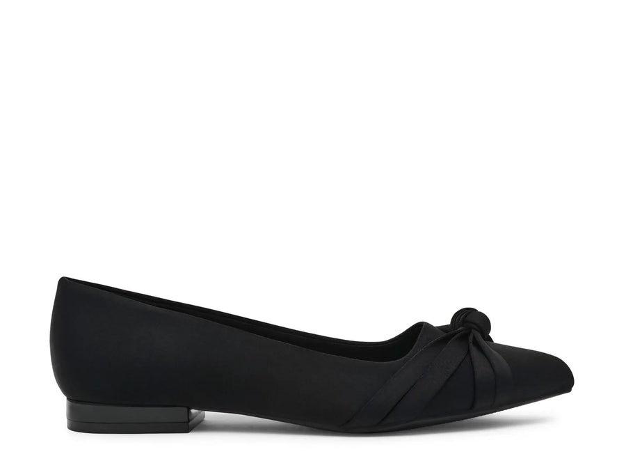 Anne Klein Kaiya Flat