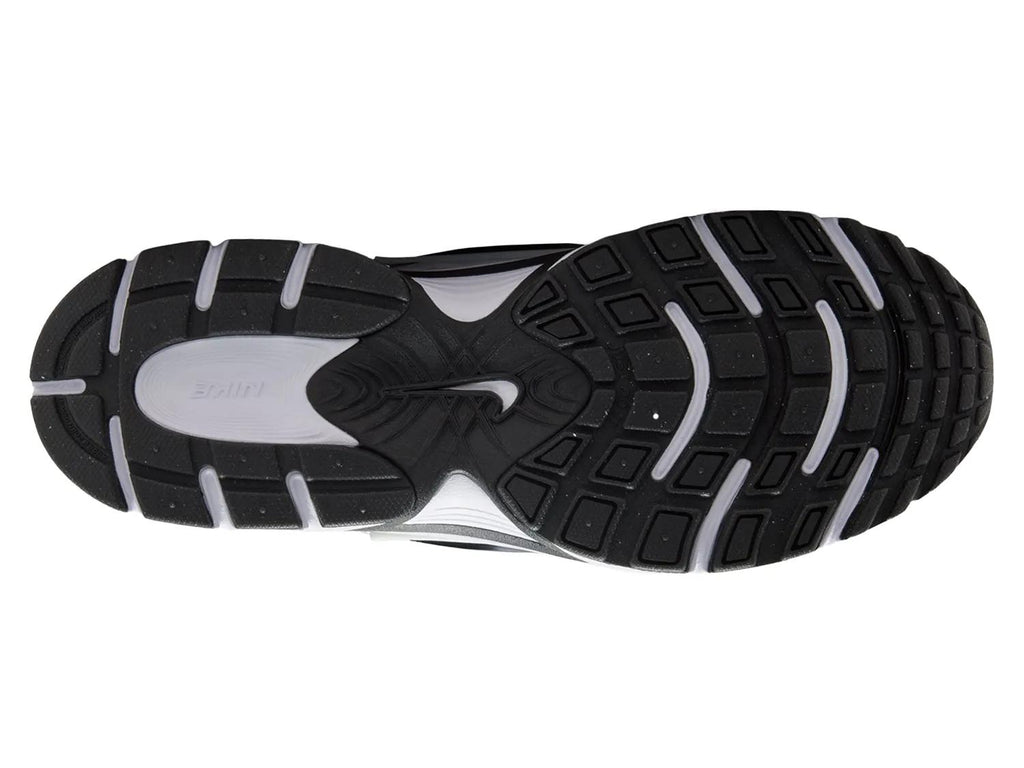 Nike V5 RNR Sneaker - Women's