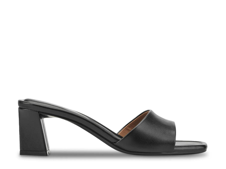 Marc Fisher Gelso Sandal