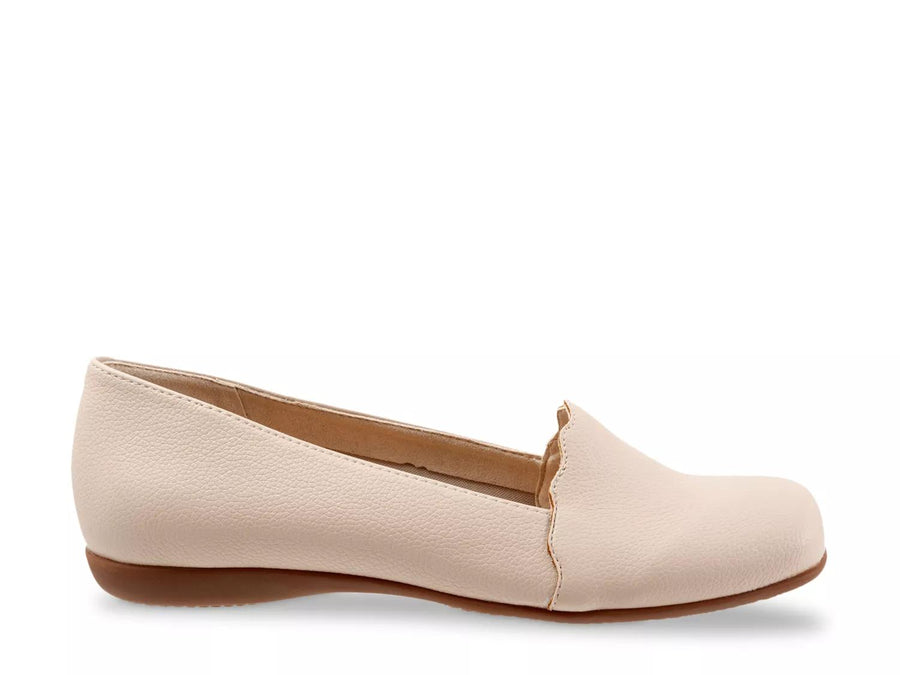 Trotters Sage Loafer