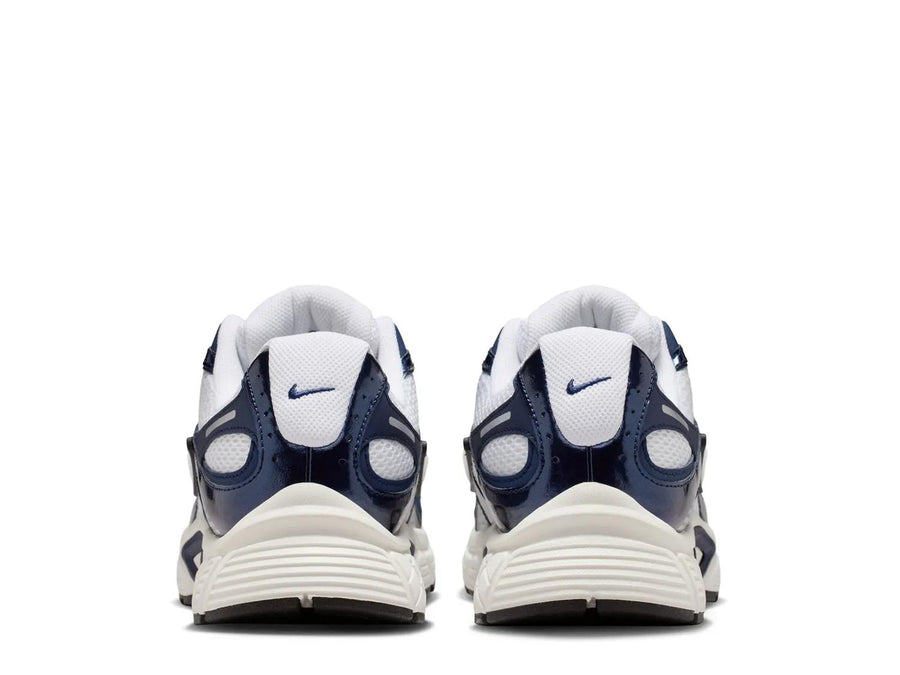 Nike V5 RNR Sneaker - Men's