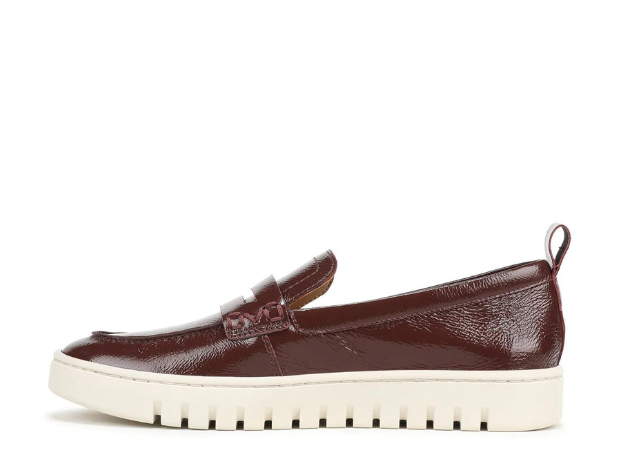Vionic Uptown Penny Loafer