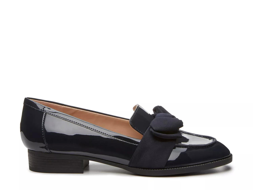 Bandolino Lindio Loafer
