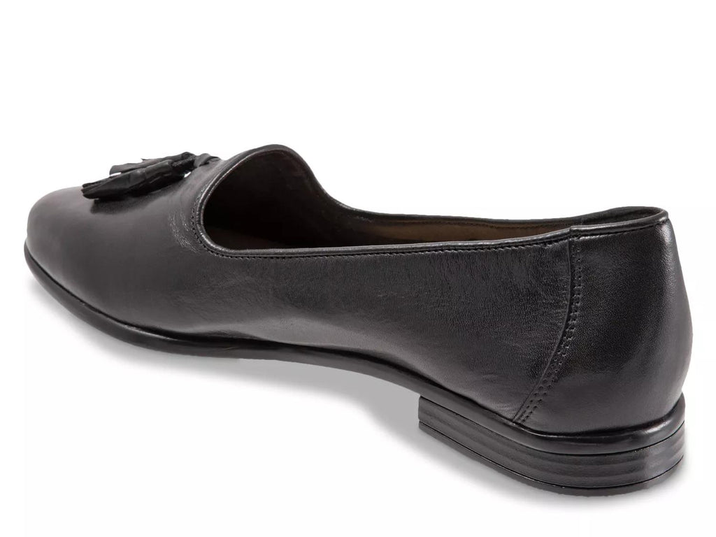 Trotters Liz Loafer