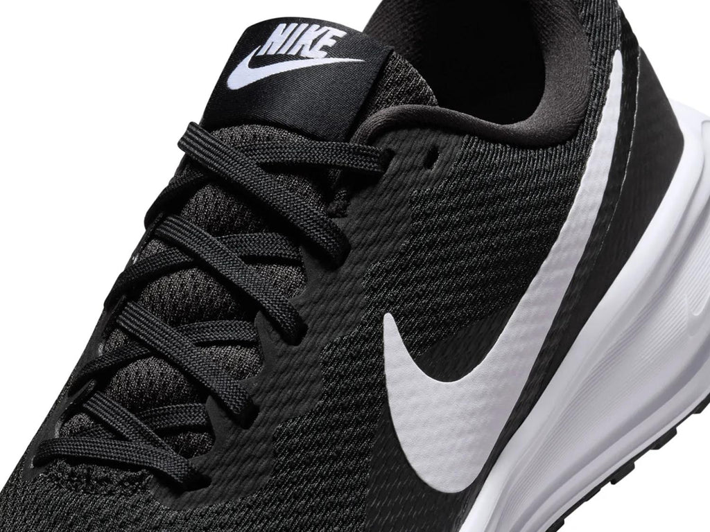 Nike Revolution 8 Running Shoe - Women's