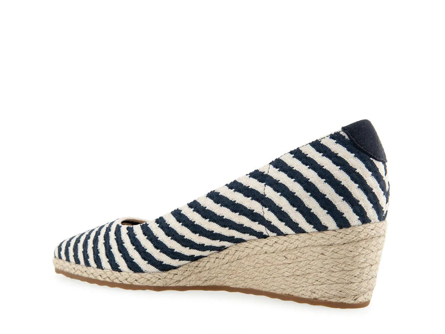 Aerosoles Roma Espadrille Wedge Pump