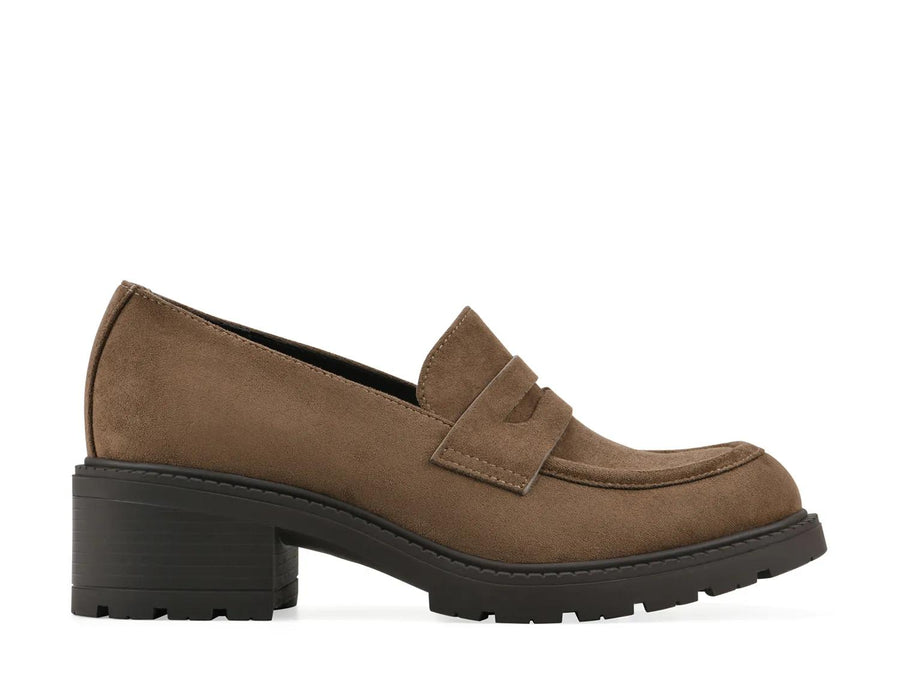 White Mountain Brigetty Penny Loafer