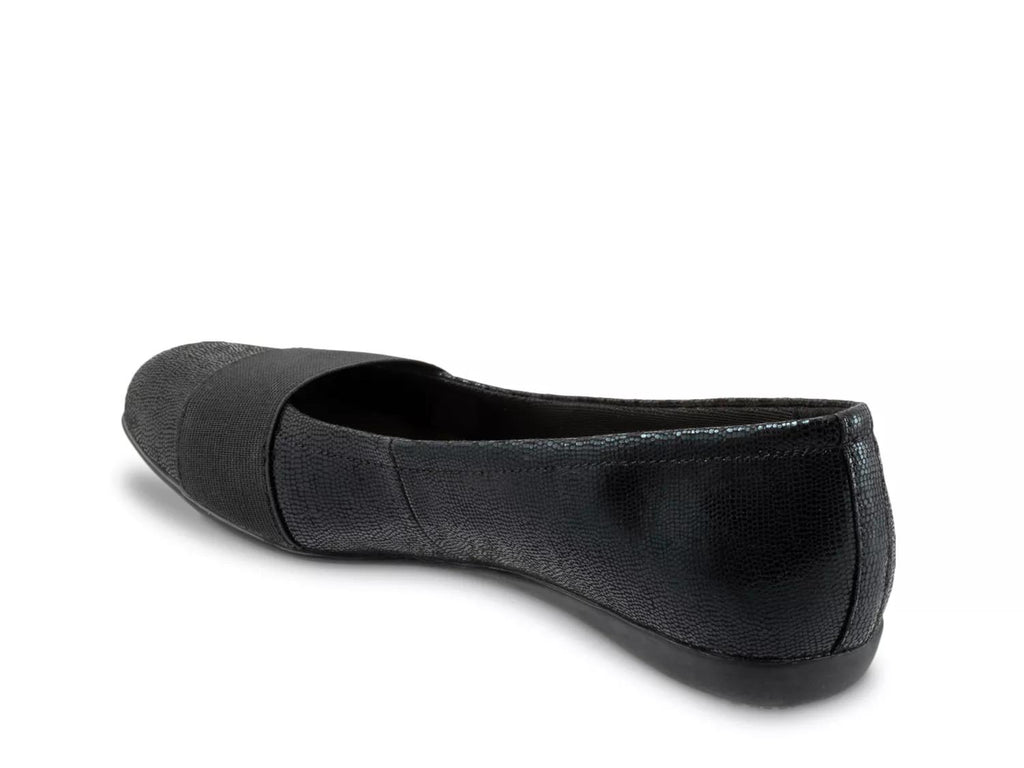 Trotters Samantha Ballet Flat