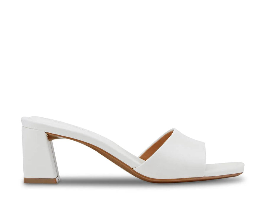 Marc Fisher Gelso Sandal
