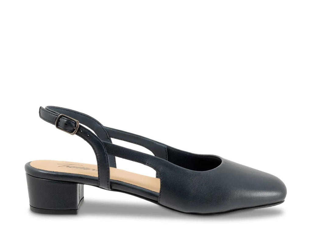 Trotters Dottie Pump