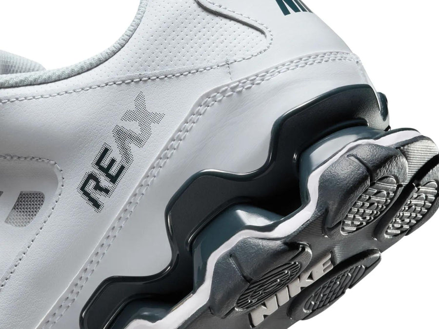 Nike Reax 8 TR Sneaker - Men's