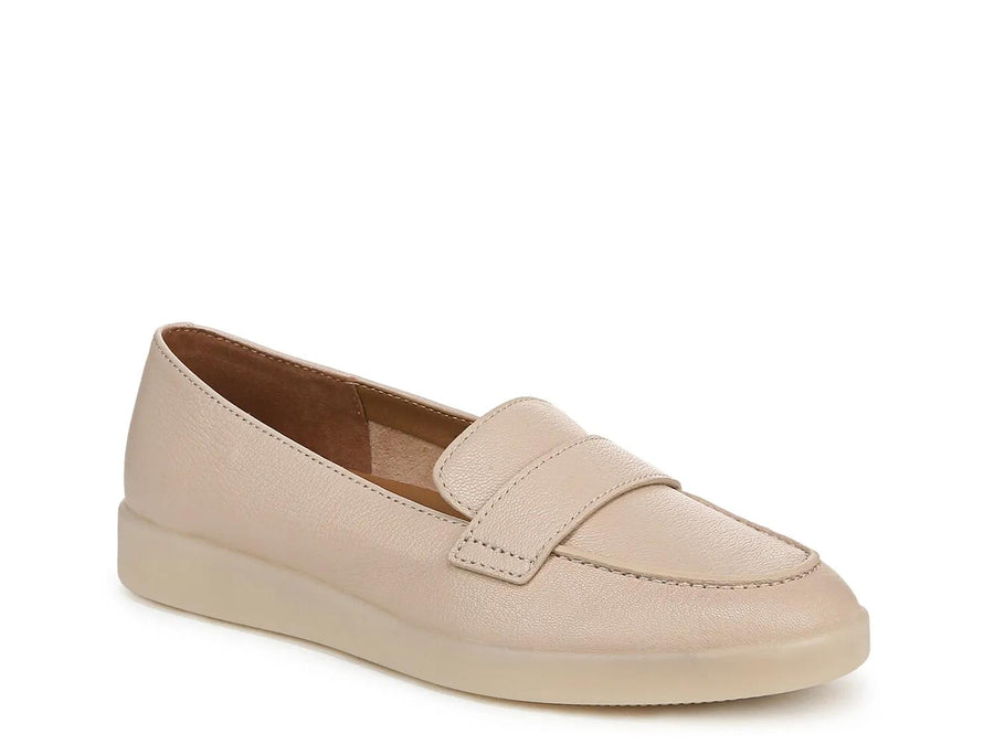 Naturalizer Karis Loafer