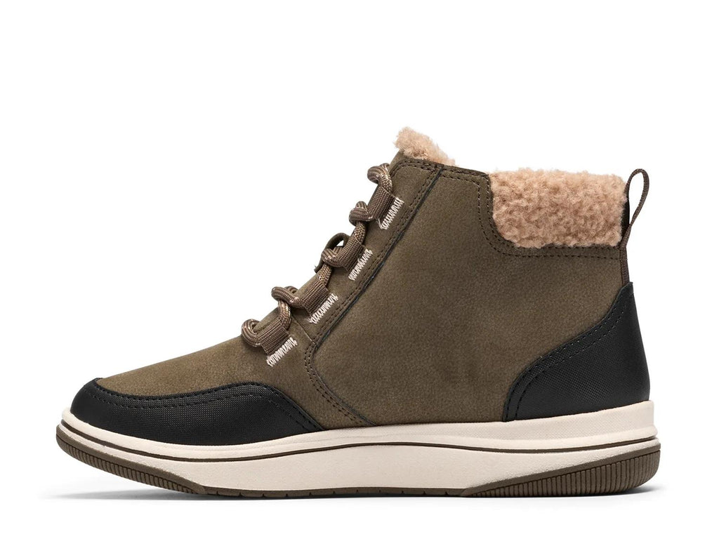 Clarks Cloudsteppers Breeze Moss Bootie
