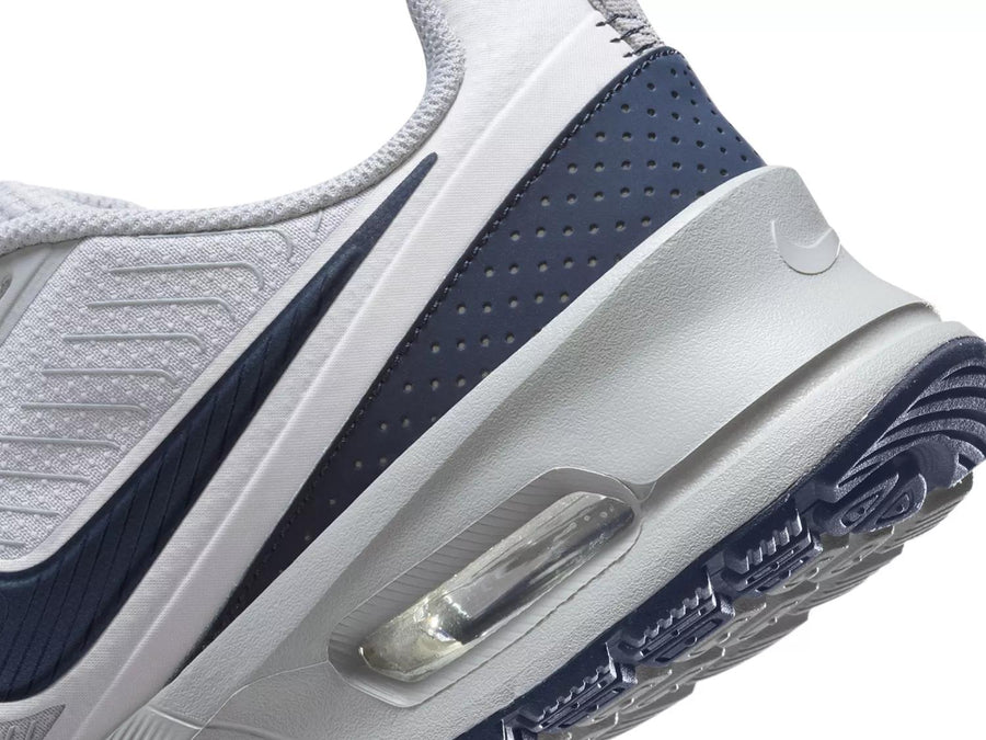 Nike Air Nuaxis Running Shoe - Men's
