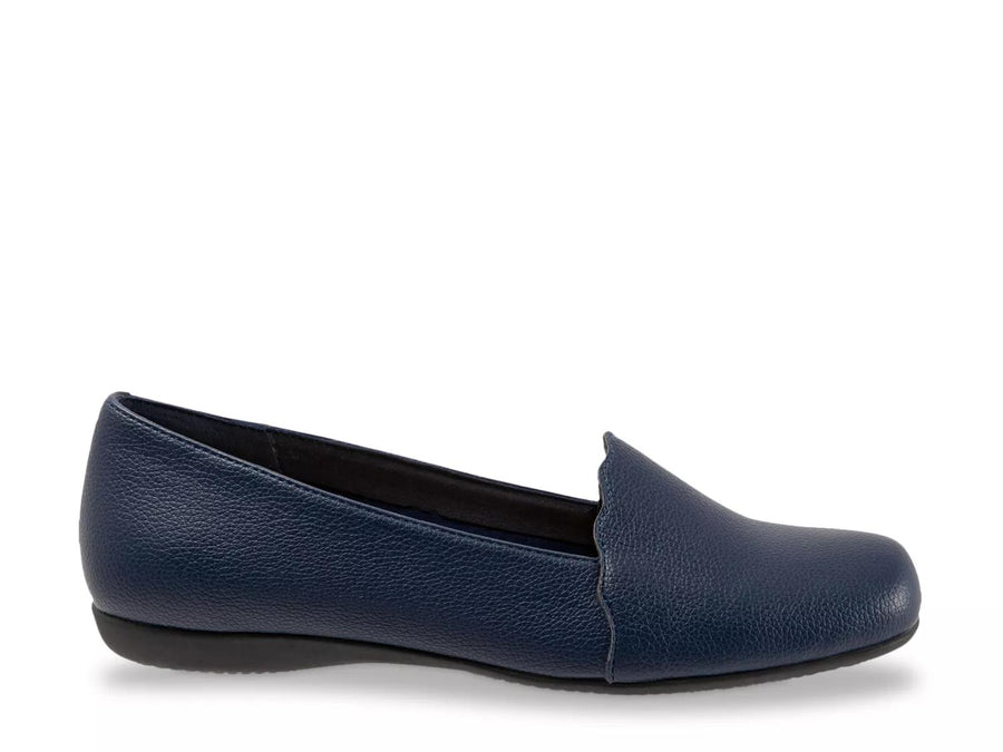 Trotters Sage Loafer
