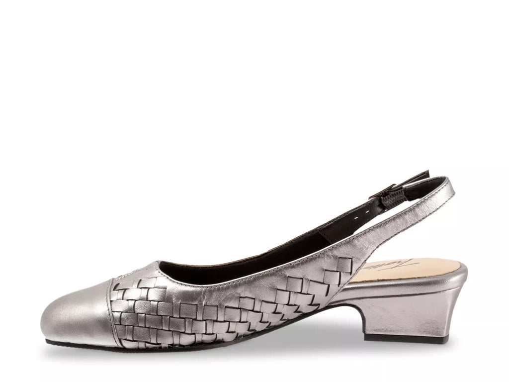 Trotters Dea Pump