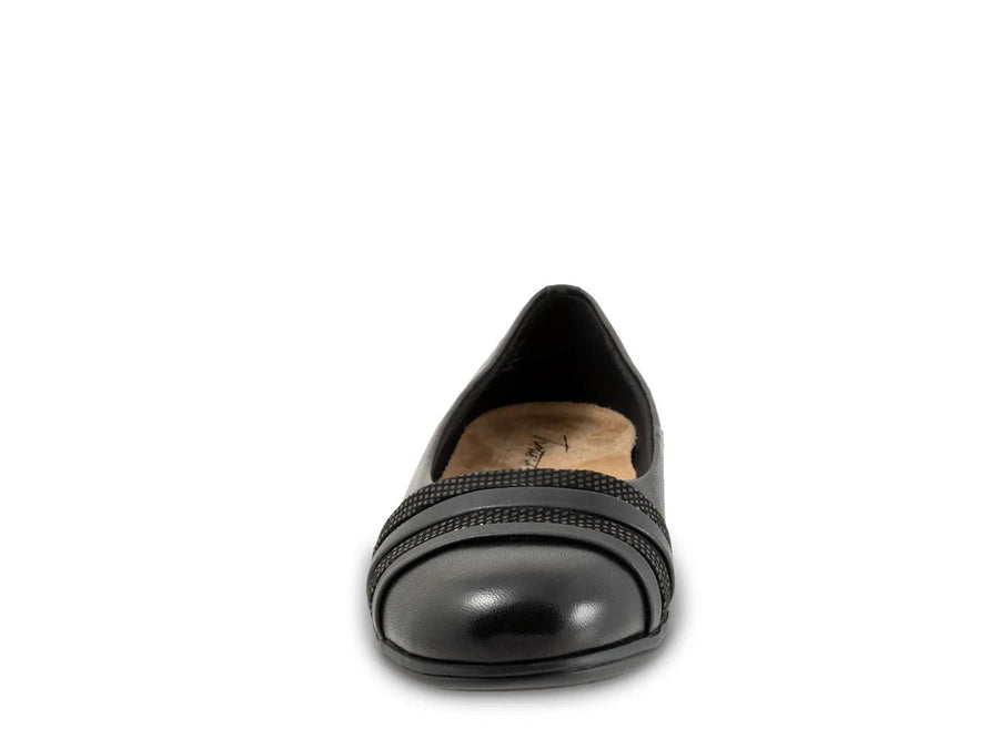 Trotters Drew Ballet Flat